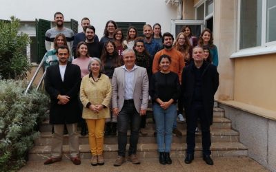 35 jóvenes cualificados finalizan el contrato de trabajo de un año en el Consell de Mallorca