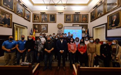 Diez jóvenes del proyecto Es Caló de SOIB Jove Formación y Ocupación acaban sus contratos de formación y aprendizaje en el Ayuntamiento de Maó
