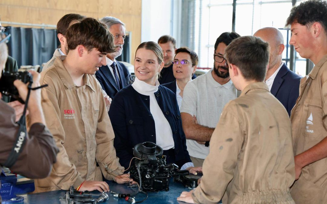 La presidenta Prohens ha visitat el centre integrat d’FP del SOIB Centre de la Mar de Maó